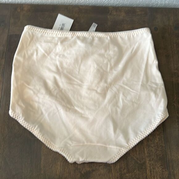 NWT Bali Womens Smoothing Cotton Tummy control  Brief X037 2Pack - Picture 8 of 9